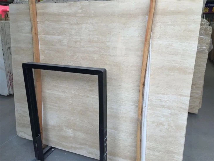 Roman-Beige-Cream-White-Travertine-with-Straight-Veins-Cross-Cut-for-Slab.webp (4)(001)