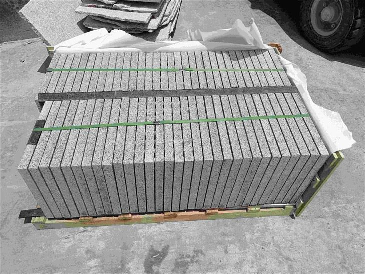 G654 Black Granite Flamed Tiles Slabs